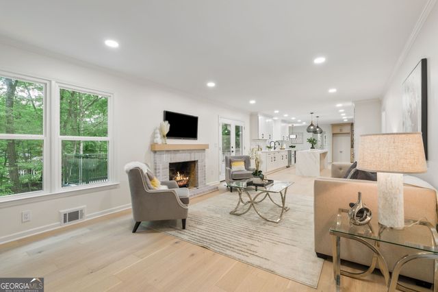 8140 Habersham Waters Road, Sandy Springs, GA 30350
