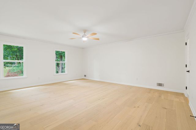 8140 Habersham Waters Road, Sandy Springs, GA 30350