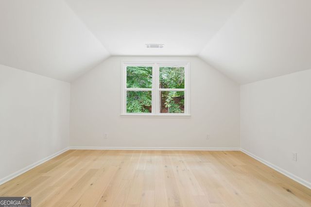 8140 Habersham Waters Road, Sandy Springs, GA 30350