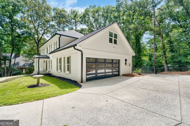 8140 Habersham Waters Road, Sandy Springs, GA 30350