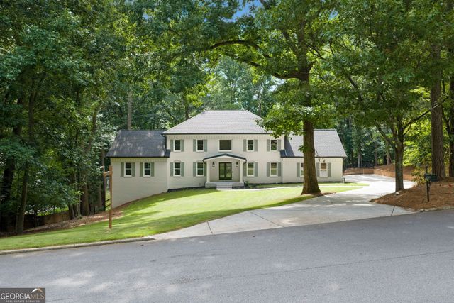 8140 Habersham Waters Road, Sandy Springs, GA 30350