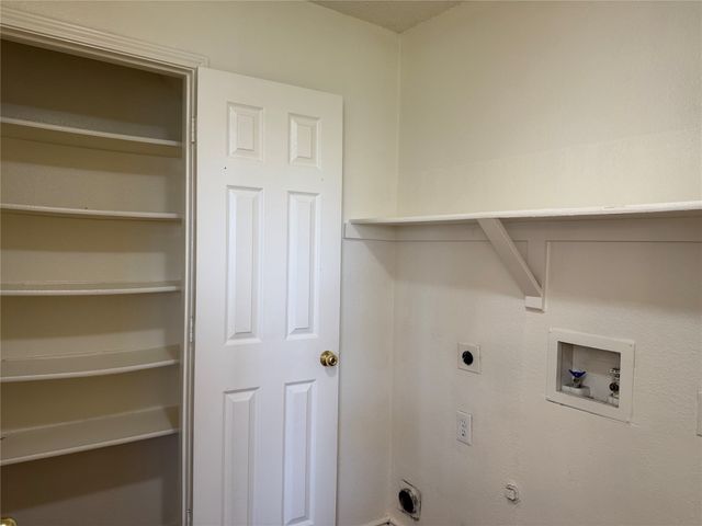 917 Dawson Street, Cedar Hill, TX 75104