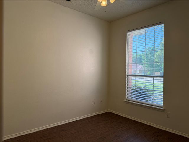 917 Dawson Street, Cedar Hill, TX 75104