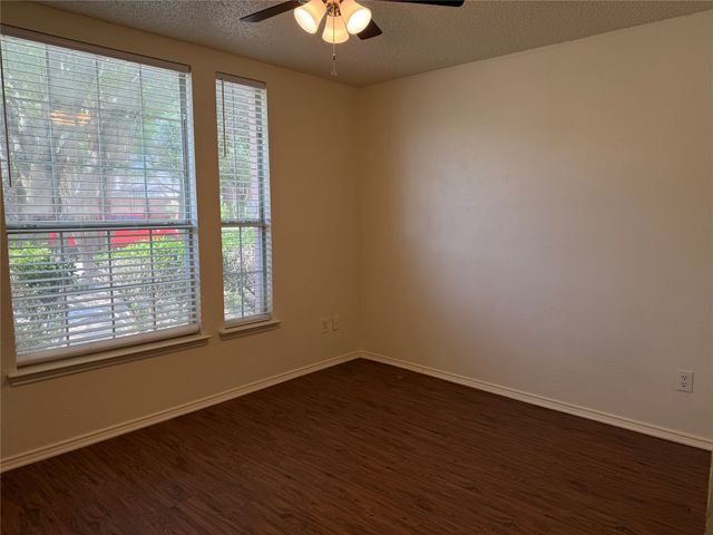 917 Dawson Street, Cedar Hill, TX 75104