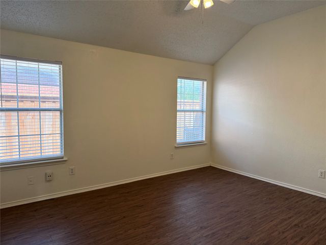 917 Dawson Street, Cedar Hill, TX 75104