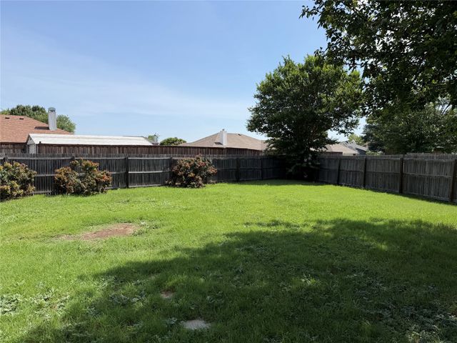 917 Dawson Street, Cedar Hill, TX 75104