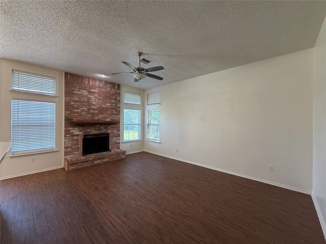 917 Dawson Street, Cedar Hill, TX 75104