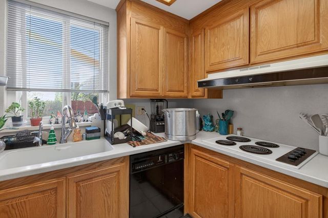 10649 Campana Way, Rancho Cordova, CA 95670