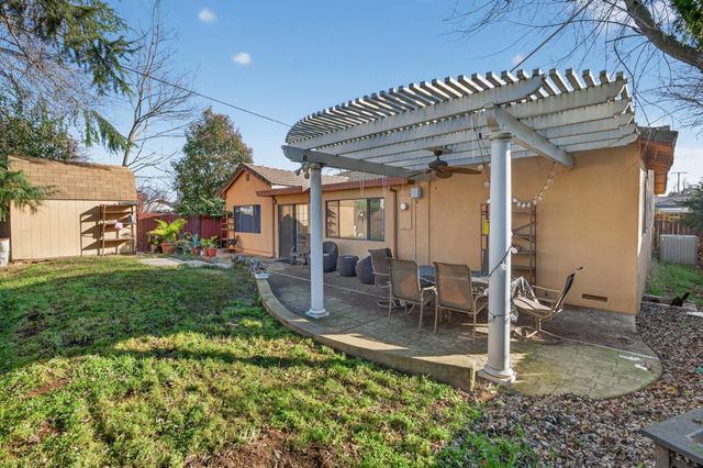 10649 Campana Way, Rancho Cordova, CA 95670