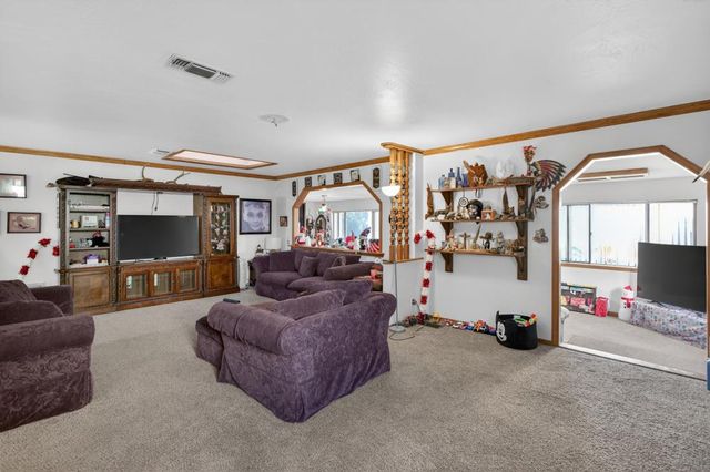 10649 Campana Way, Rancho Cordova, CA 95670