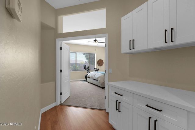 10443 E SHEENA Drive, Scottsdale, AZ 85255