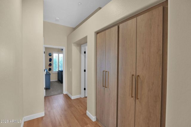 10443 E SHEENA Drive, Scottsdale, AZ 85255