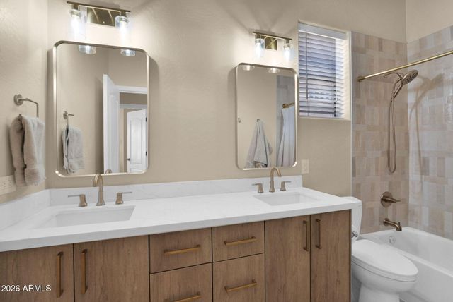 10443 E SHEENA Drive, Scottsdale, AZ 85255