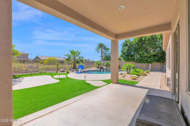 10443 E SHEENA Drive, Scottsdale, AZ 85255