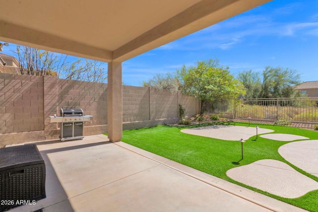 10443 E SHEENA Drive, Scottsdale, AZ 85255