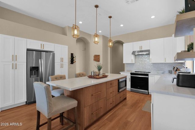 10443 E SHEENA Drive, Scottsdale, AZ 85255