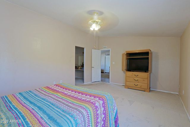 42721 N 14 Street, New River, AZ 85087