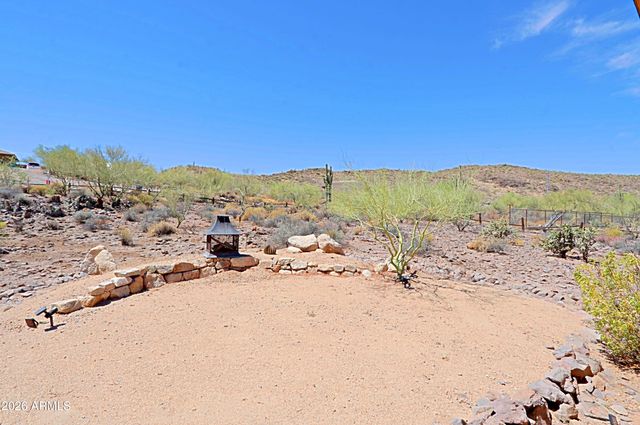 42721 N 14 Street, New River, AZ 85087