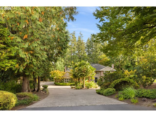 1618 S CORBETT HILL Cir, Portland, OR 97219