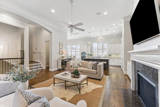 3002 Mid Lane, Houston, TX 77027