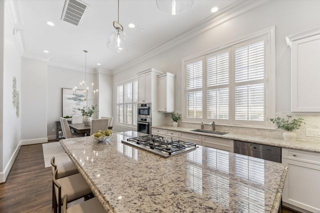 3002 Mid Lane, Houston, TX 77027
