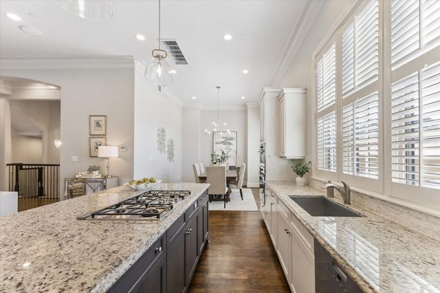 3002 Mid Lane, Houston, TX 77027