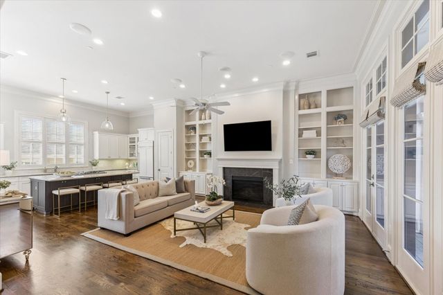 3002 Mid Lane, Houston, TX 77027