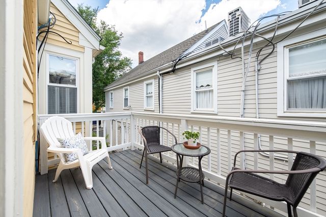 89 School St 2, Boston, MA 02129