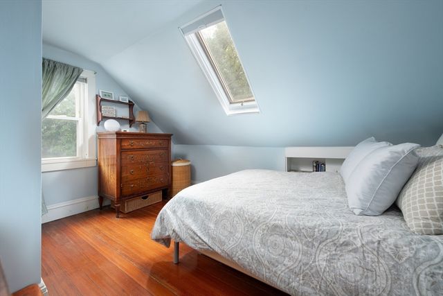 89 School St 2, Boston, MA 02129
