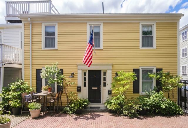 89 School St 2, Boston, MA 02129
