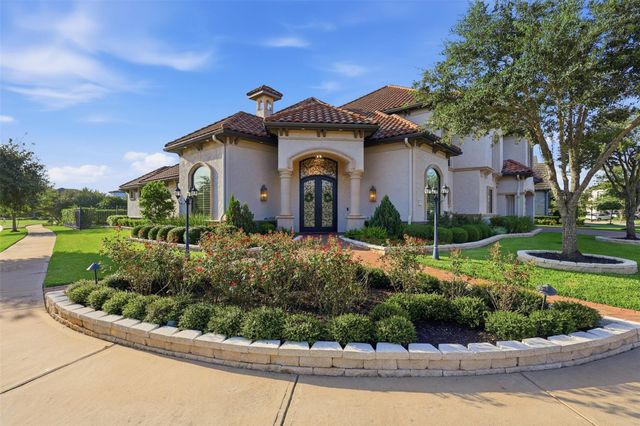7 Haven Shore Lane, Sugar Land, TX 77479