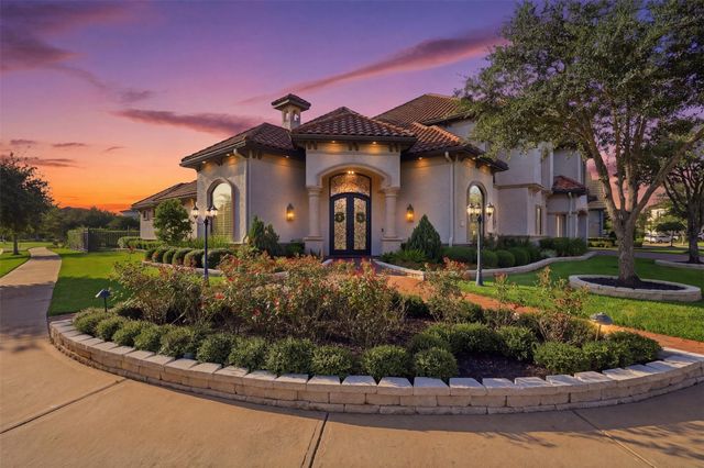 7 Haven Shore Lane, Sugar Land, TX 77479
