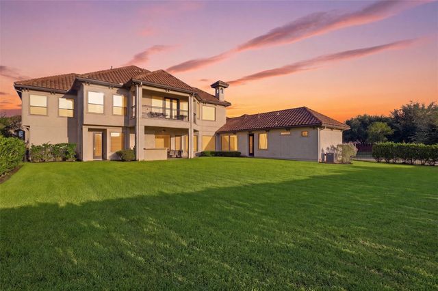 7 Haven Shore Lane, Sugar Land, TX 77479