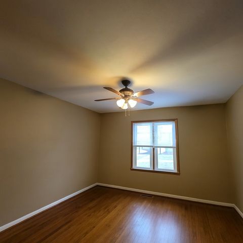 307 Wayne Dr., Hopkinsville, KY 42240