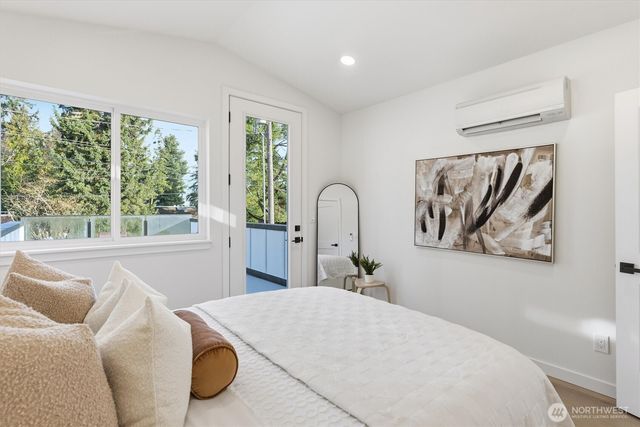 1511 NE 96th Street, Seattle, WA 98115