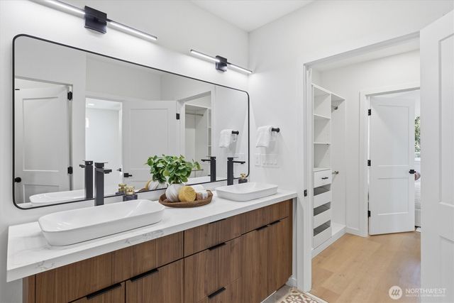 1511 NE 96th Street, Seattle, WA 98115