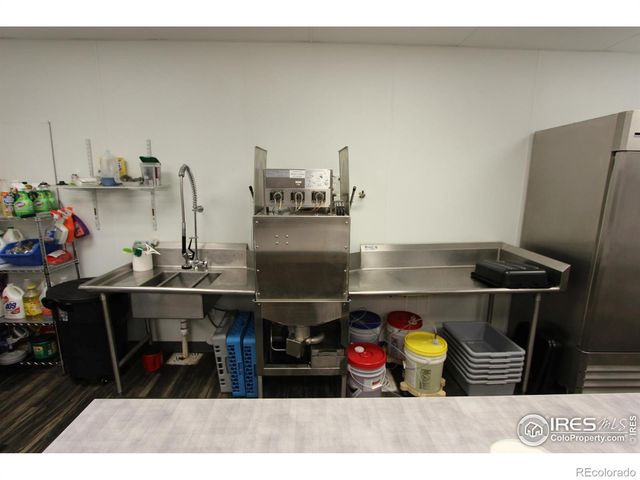 220 12th Street SW 125, Loveland, CO 80537