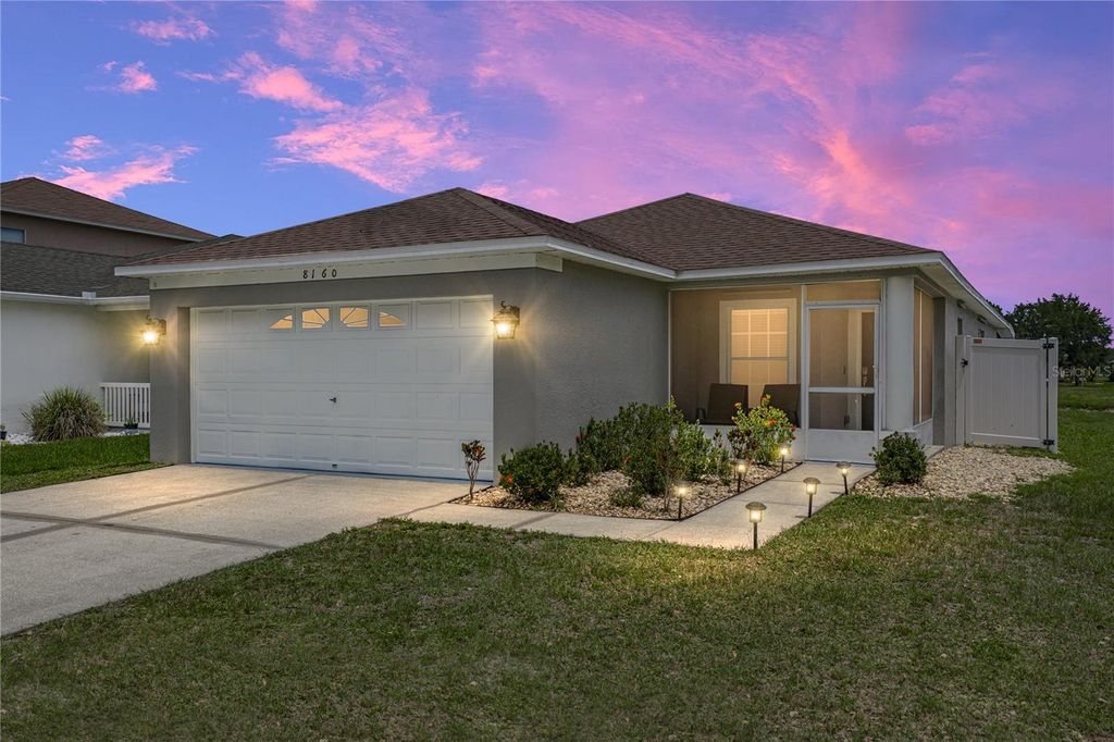 Image 1 of property listing at 8160 CANTERBURY LAKE BOULEVARD, Tampa, FL 33619