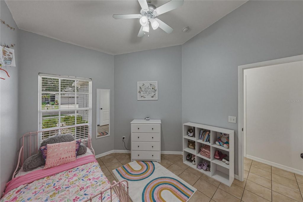 Image 28 of property listing at 8160 CANTERBURY LAKE BOULEVARD, Tampa, FL 33619