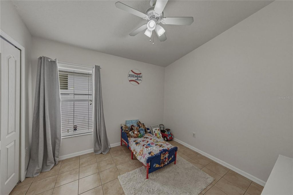 Image 30 of property listing at 8160 CANTERBURY LAKE BOULEVARD, Tampa, FL 33619