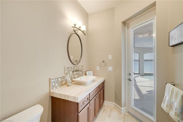 11729 Via Savona CT, Miromar Lakes, FL 33913