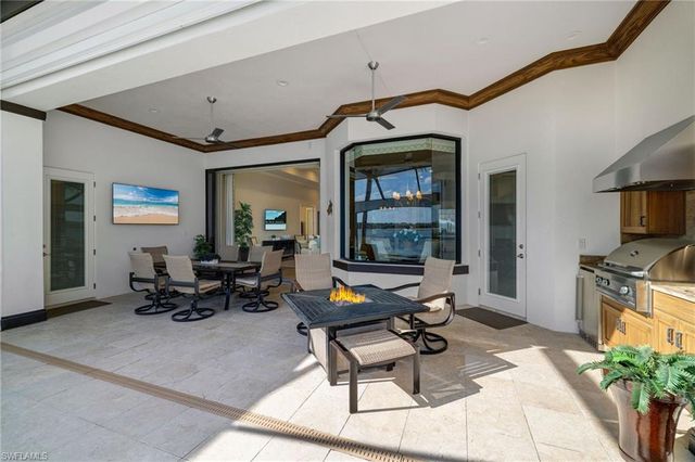 11729 Via Savona CT, Miromar Lakes, FL 33913