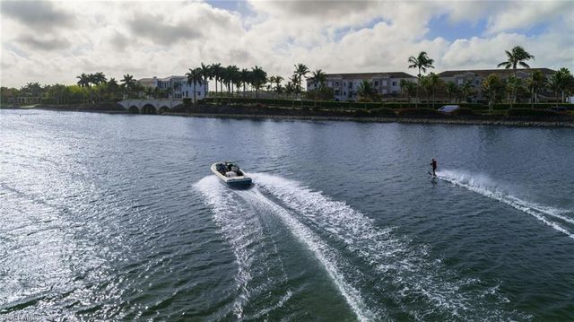 11729 Via Savona CT, Miromar Lakes, FL 33913