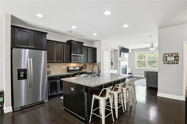 209 Aventine Lane, Smyrna, GA 30082