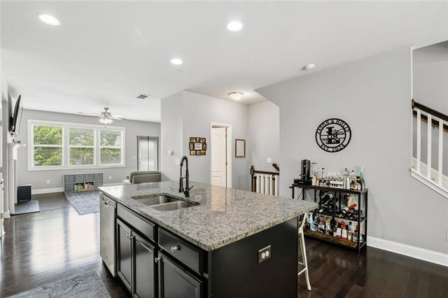 209 Aventine Lane, Smyrna, GA 30082