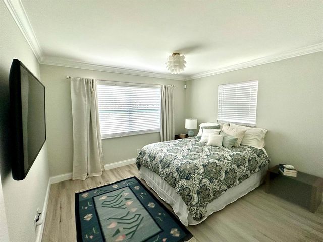 1915 SW 17th Avenue SW, Boynton Beach, FL 33426