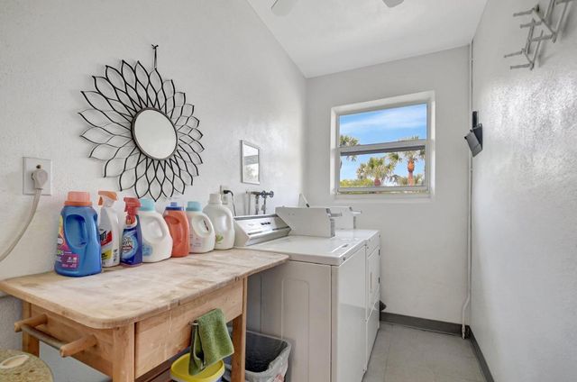 23 Colonial Club Drive 204, Boynton Beach, FL 33435