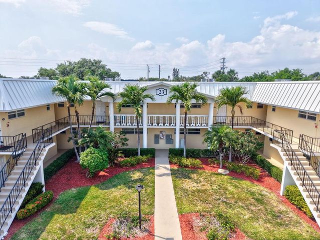 23 Colonial Club Drive 204, Boynton Beach, FL 33435