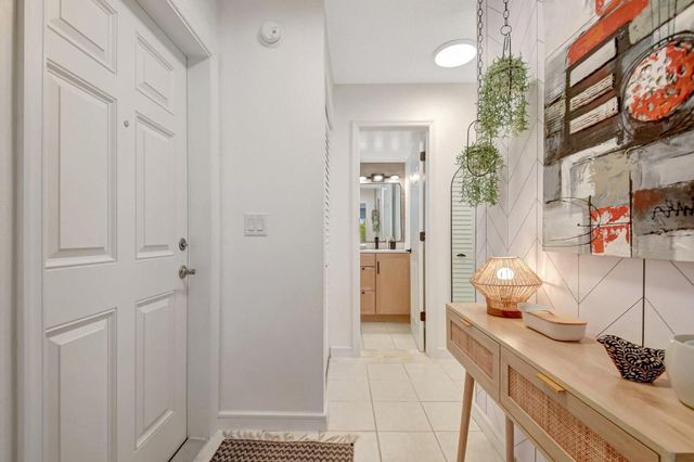 23 Colonial Club Drive 204, Boynton Beach, FL 33435