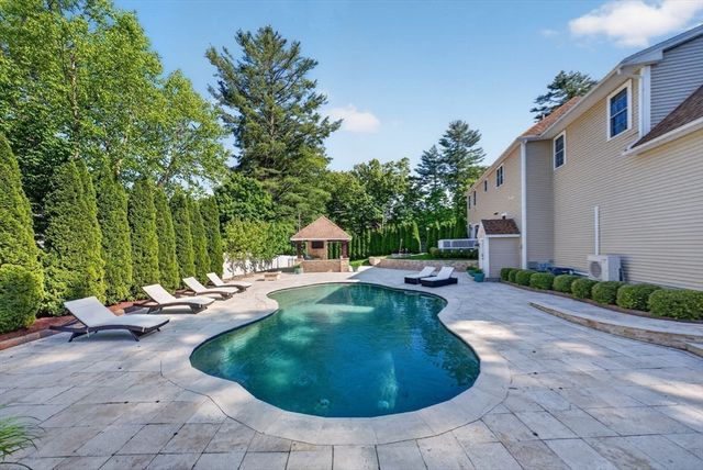 54 Wild Pasture Ln, Rowley, MA 01969